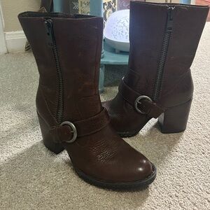 Born Camryn Brown Cinnamon Leather Full Grained Leather Motorcycle Boots 7.5